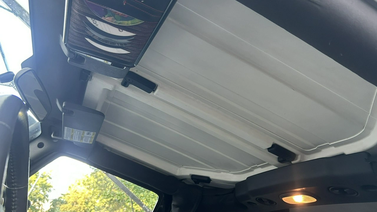 Jeep Wrangler - Zdjęcie 10