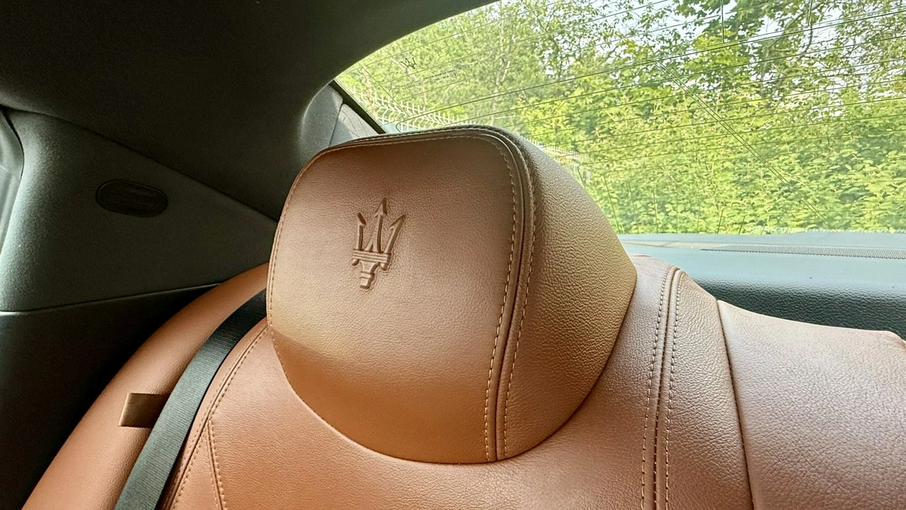 Maserati Ghibli - Zdjęcie 15