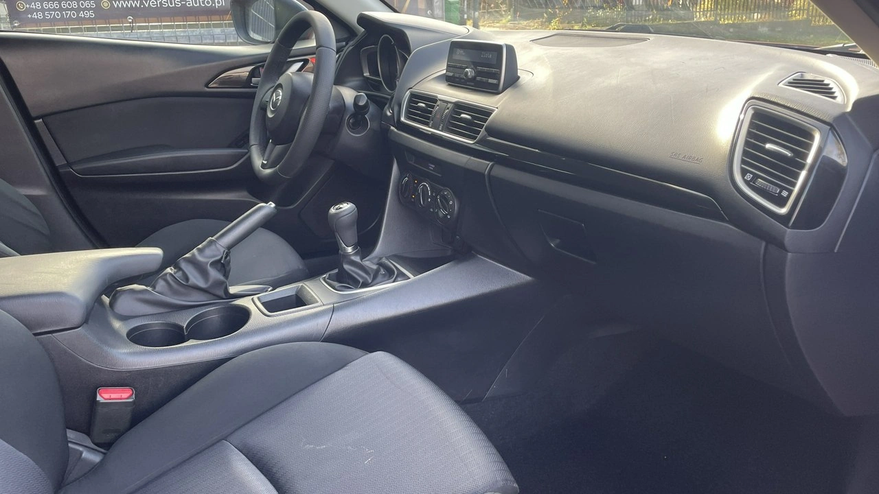 Mazda 3 - Zdjęcie 14