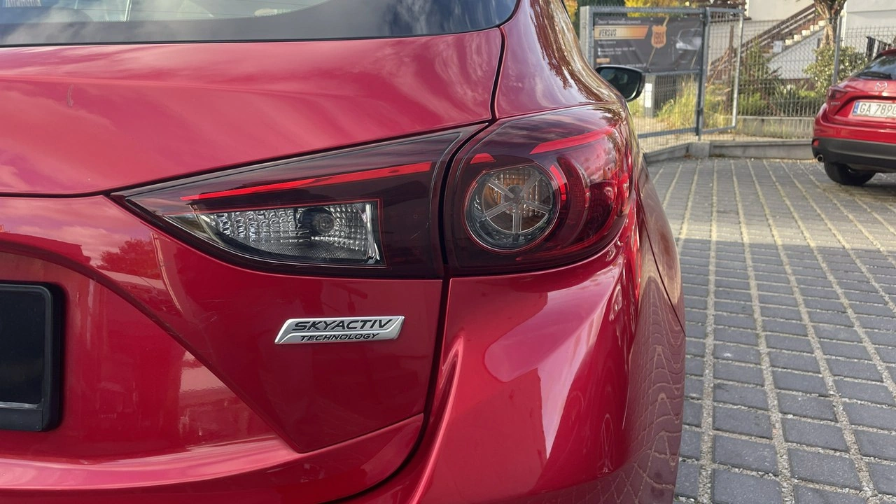 Mazda 3 - Zdjęcie 21
