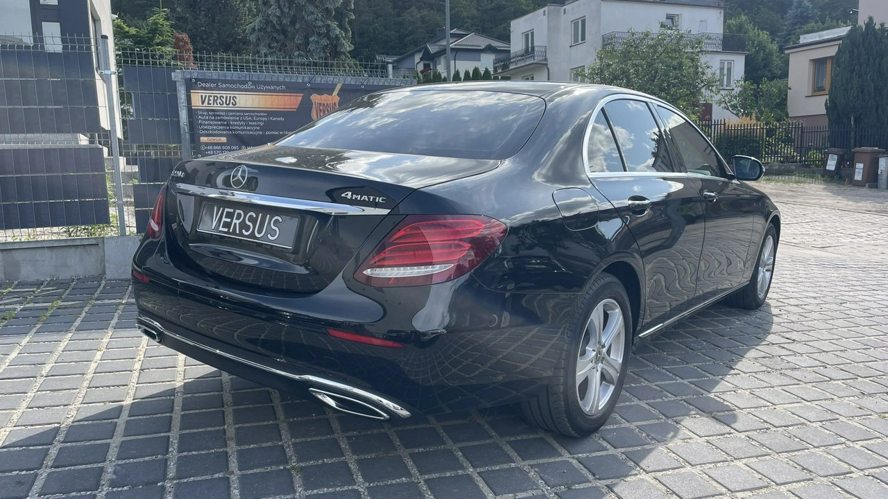 Mercedes E 220 - Zdjęcie 3
