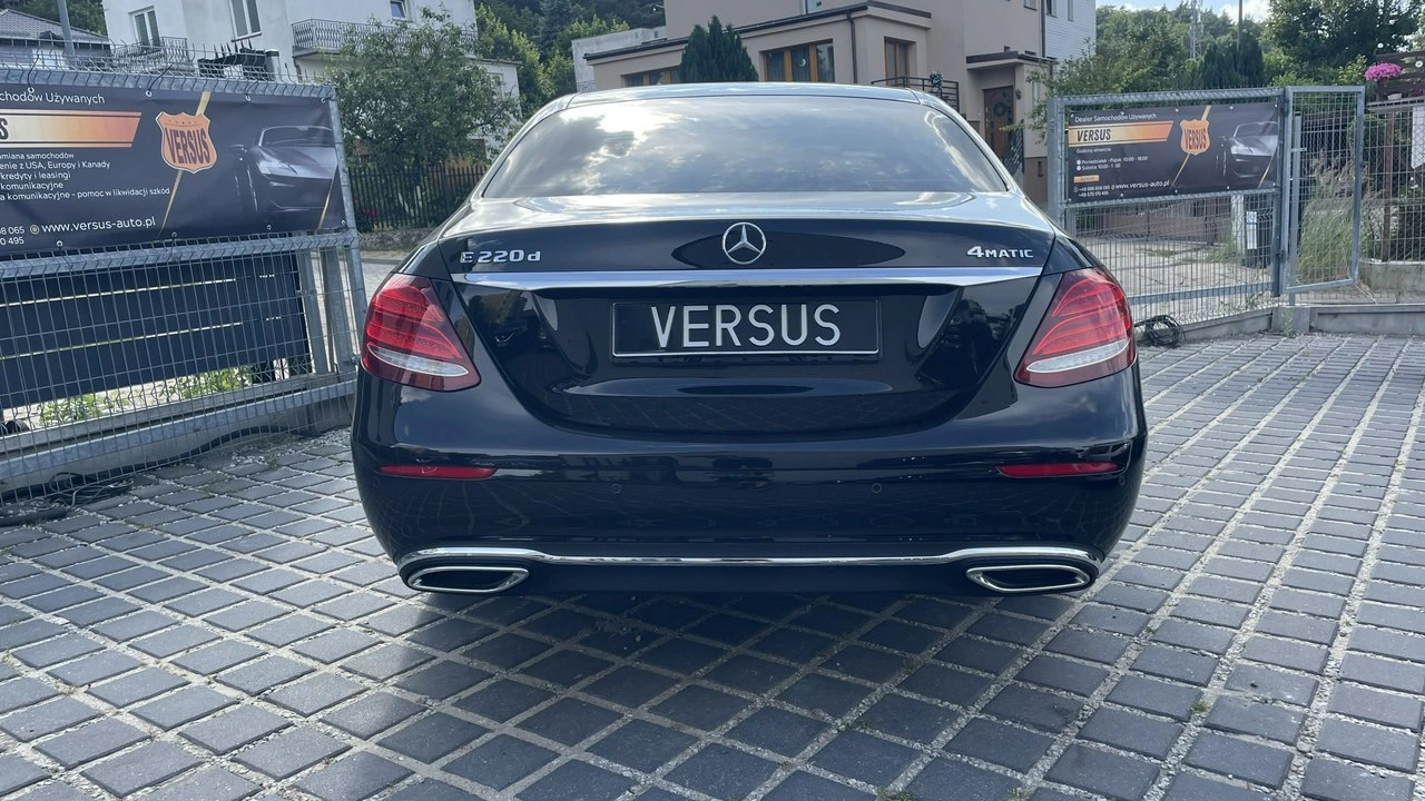 Mercedes E 220 - Zdjęcie 4