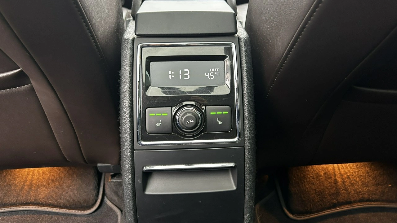 Skoda Superb - Zdjęcie 12