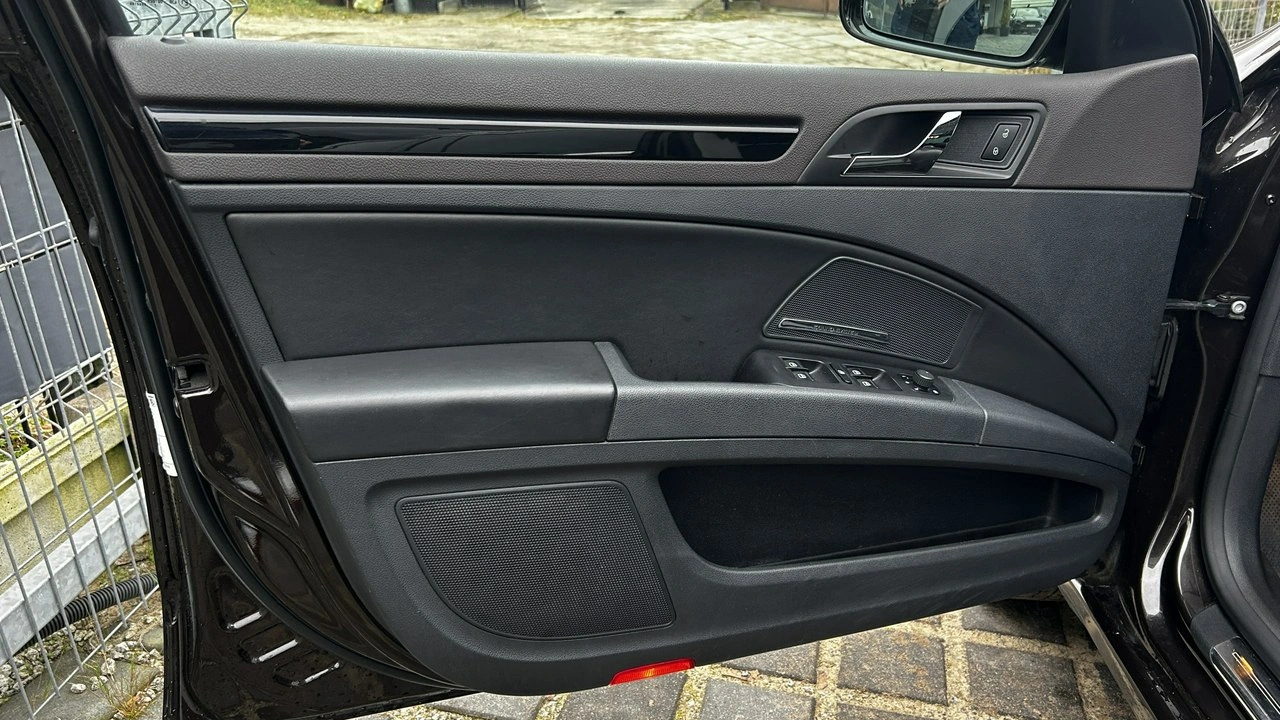 Skoda Superb - Zdjęcie 24