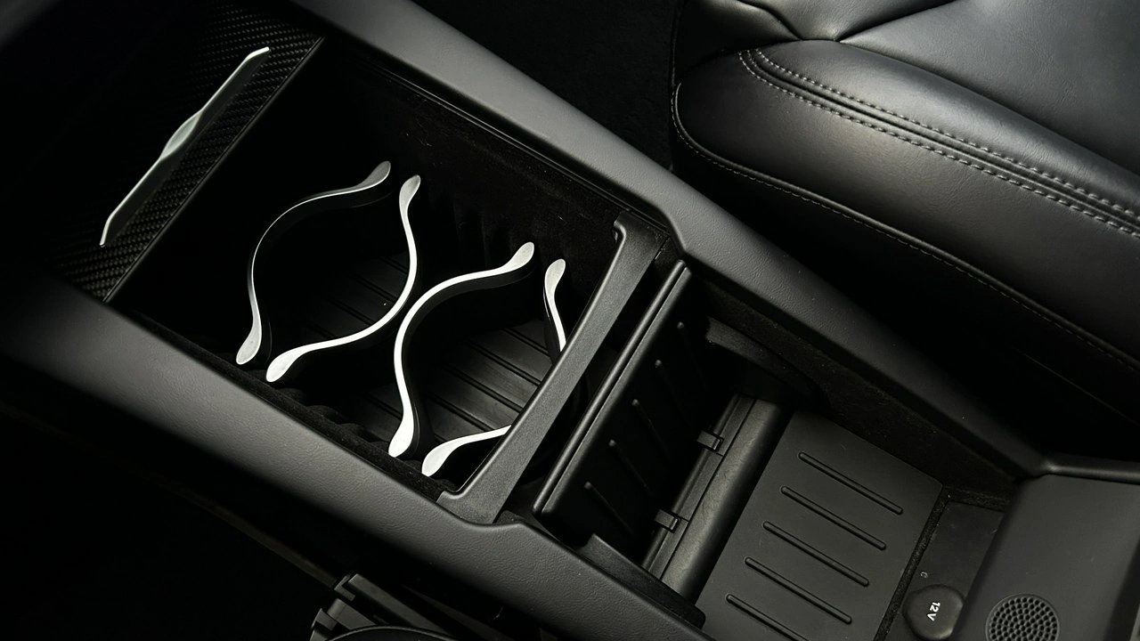 Tesla Model X - Zdjęcie 22