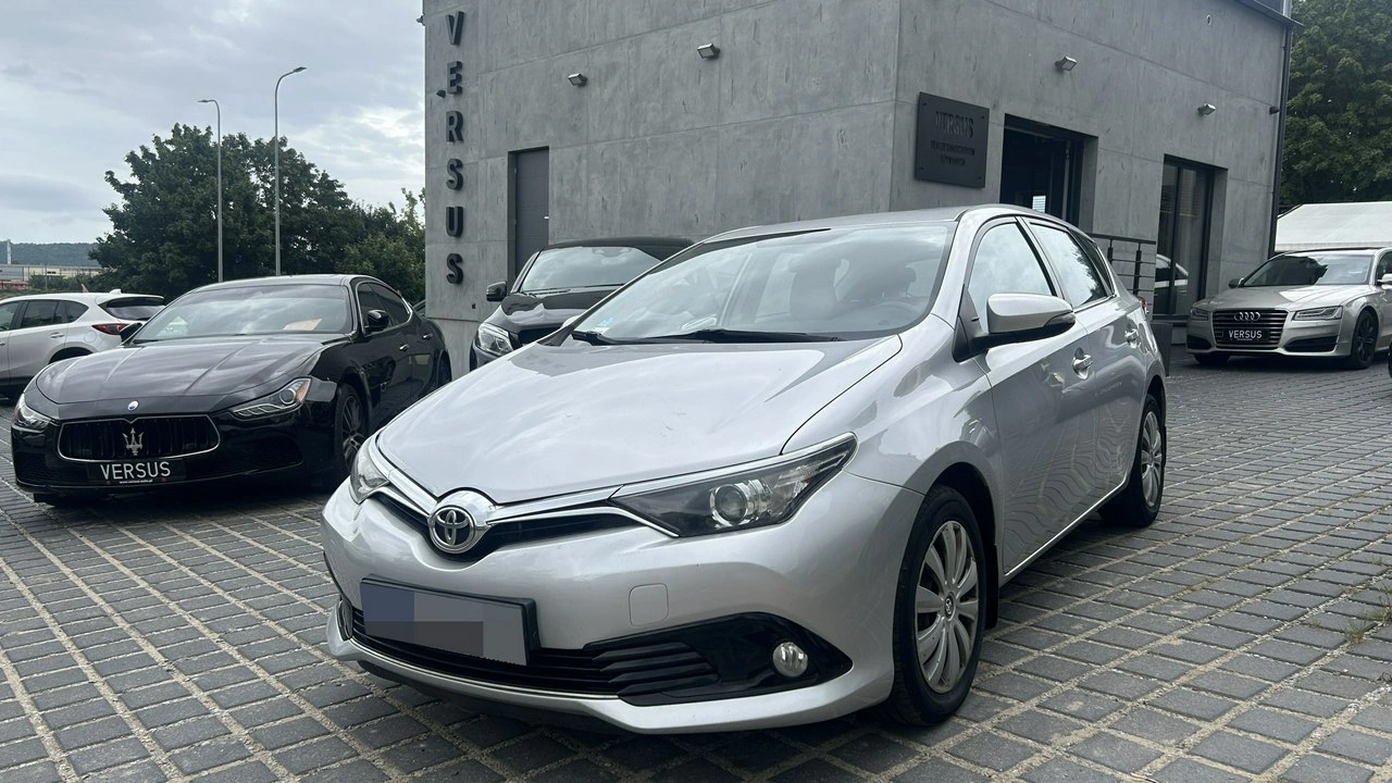 Toyota Auris - Główne zdjęcie