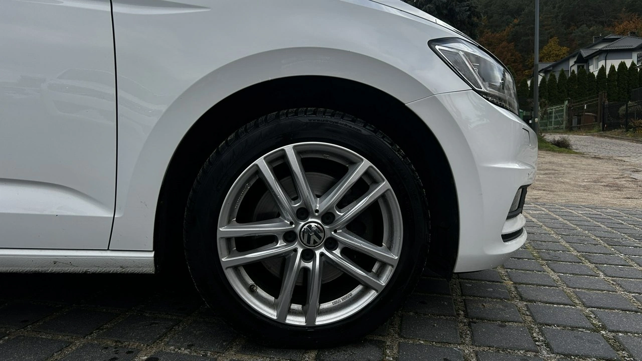 Volkswagen Touran - Zdjęcie 26