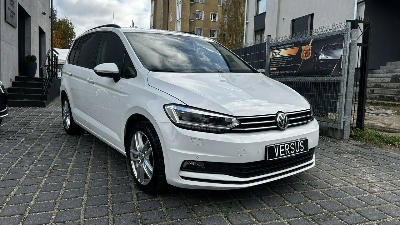 Volkswagen Touran - Zdjęcie 2