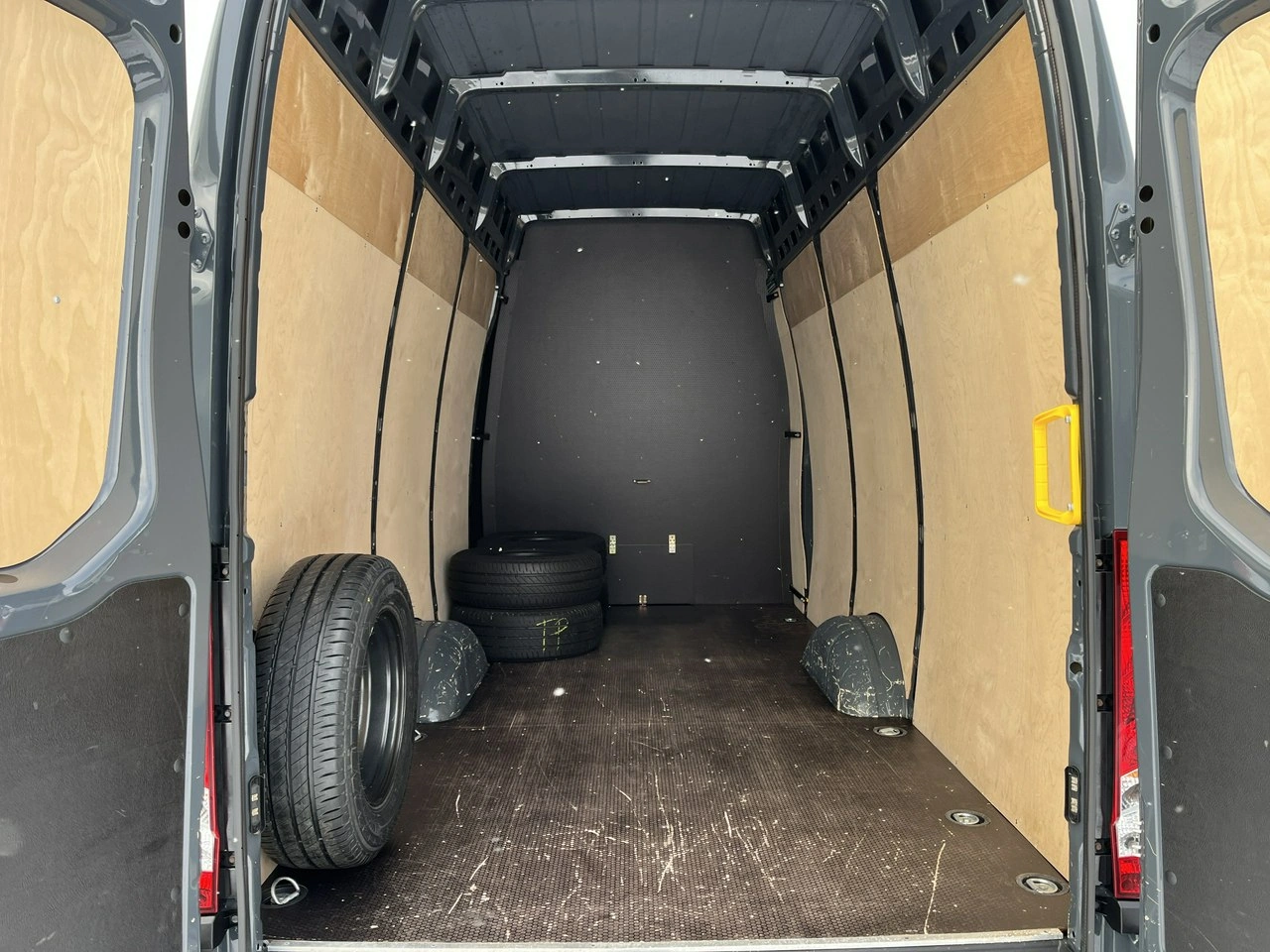 Iveco Daily - Zdjęcie 6