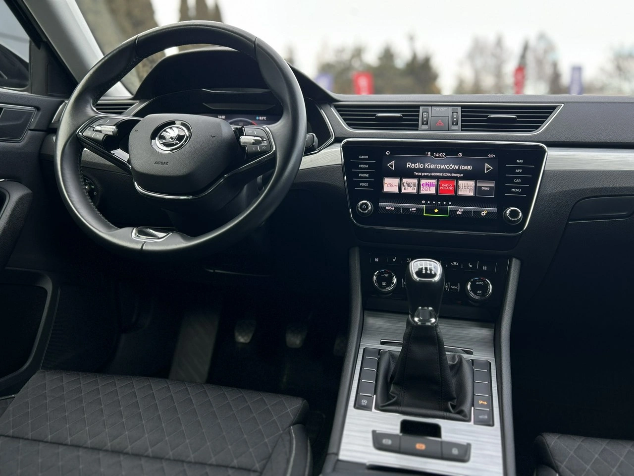 Skoda Superb - Zdjęcie 16