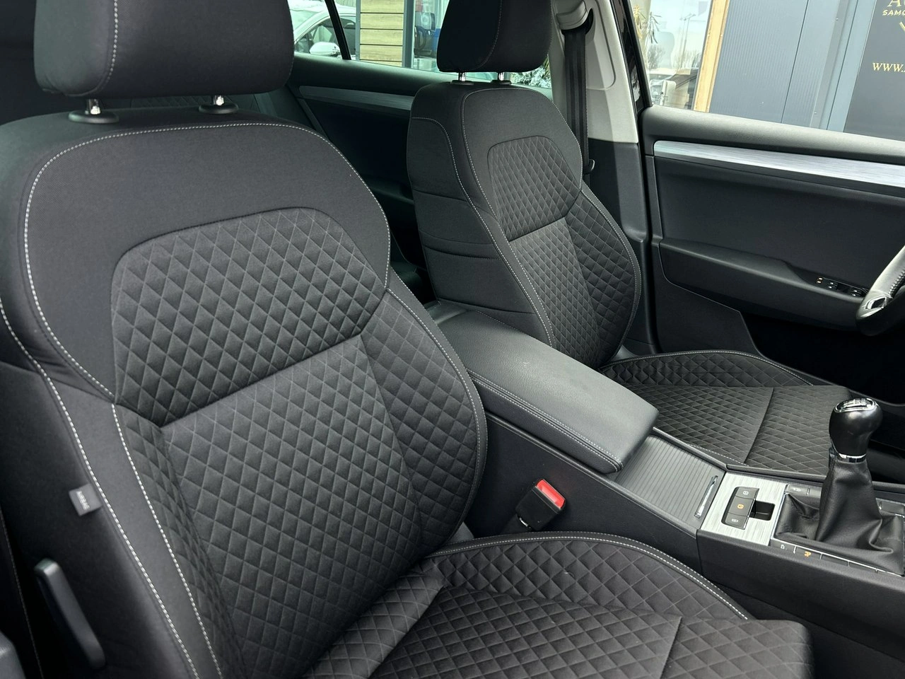 Skoda Superb - Zdjęcie 14