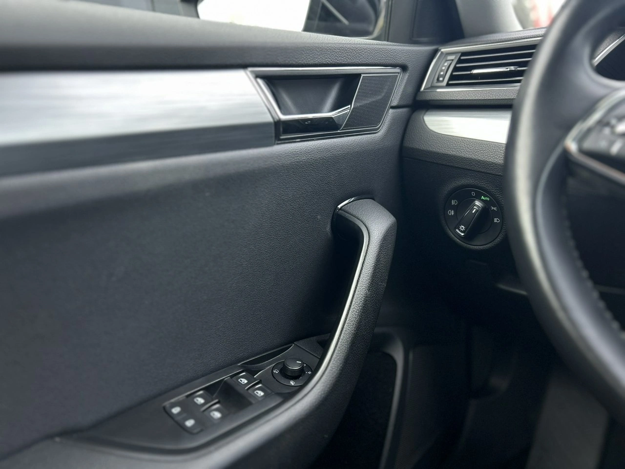 Skoda Superb - Zdjęcie 30