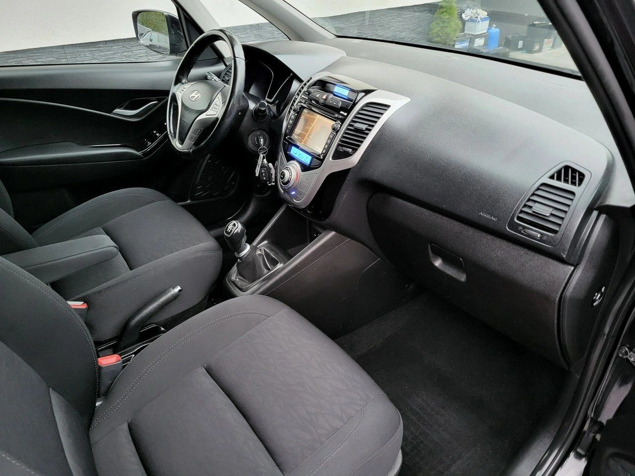 Hyundai ix20 - Zdjęcie 12