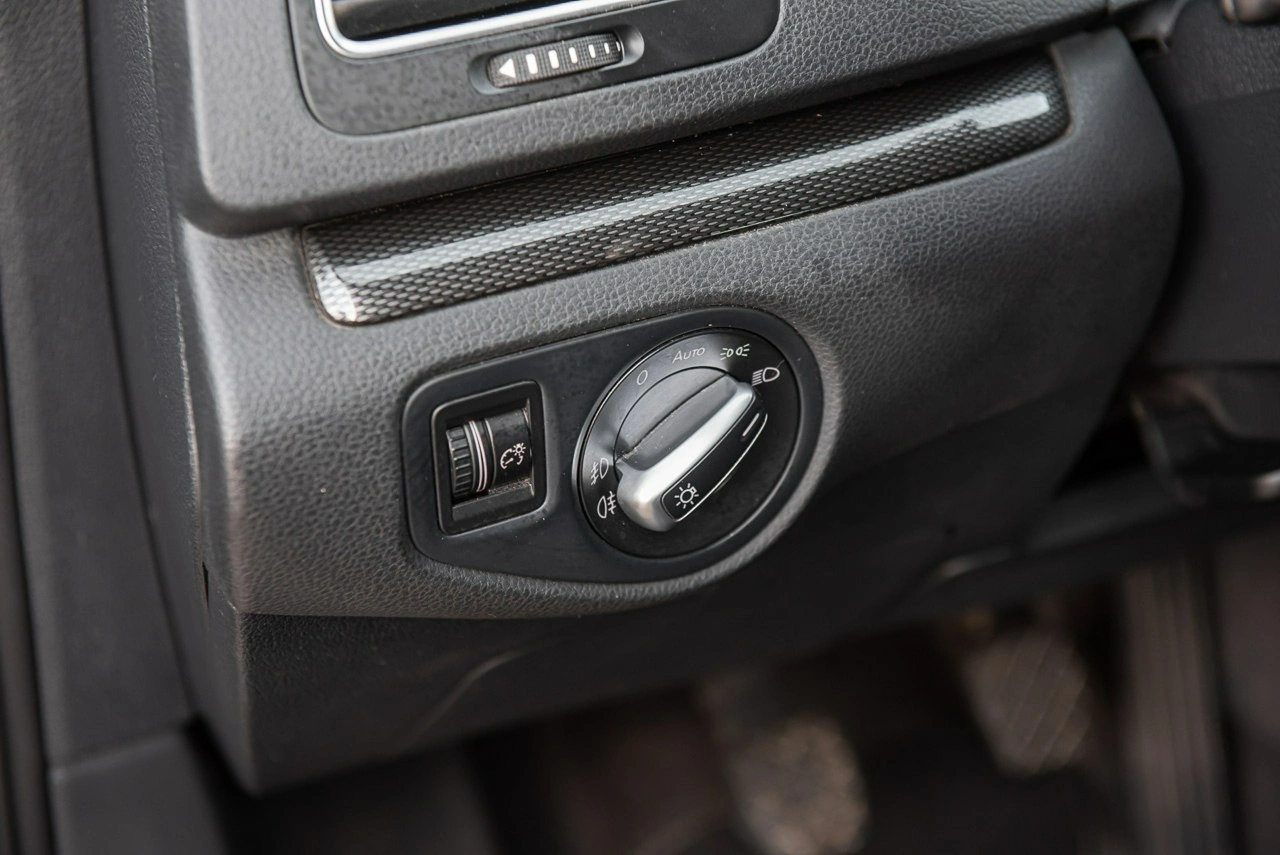 Seat Alhambra - Zdjęcie 30