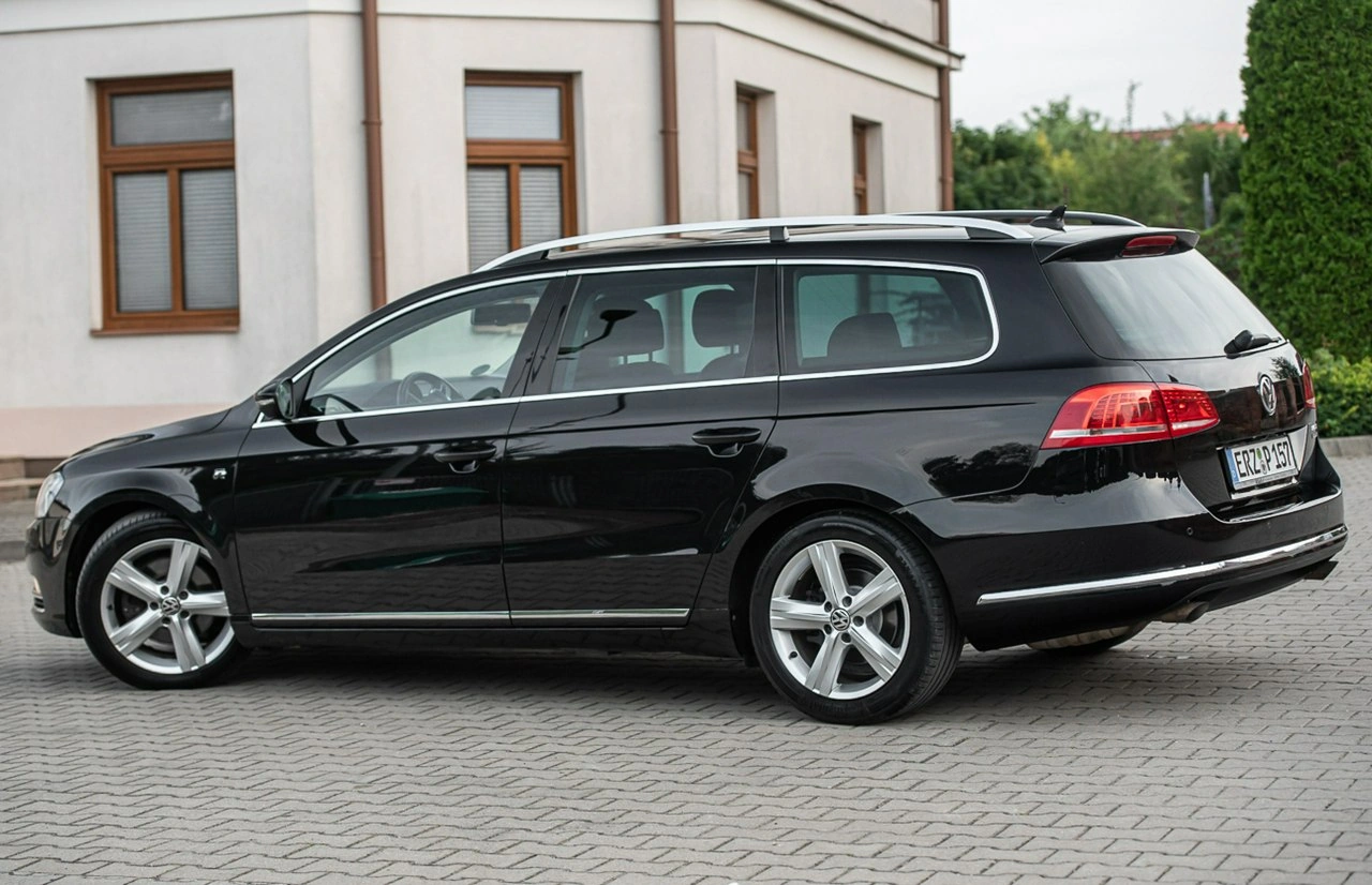 Volkswagen Passat - Zdjęcie 12