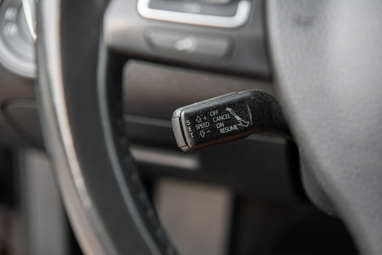 Volkswagen Passat - Zdjęcie 22