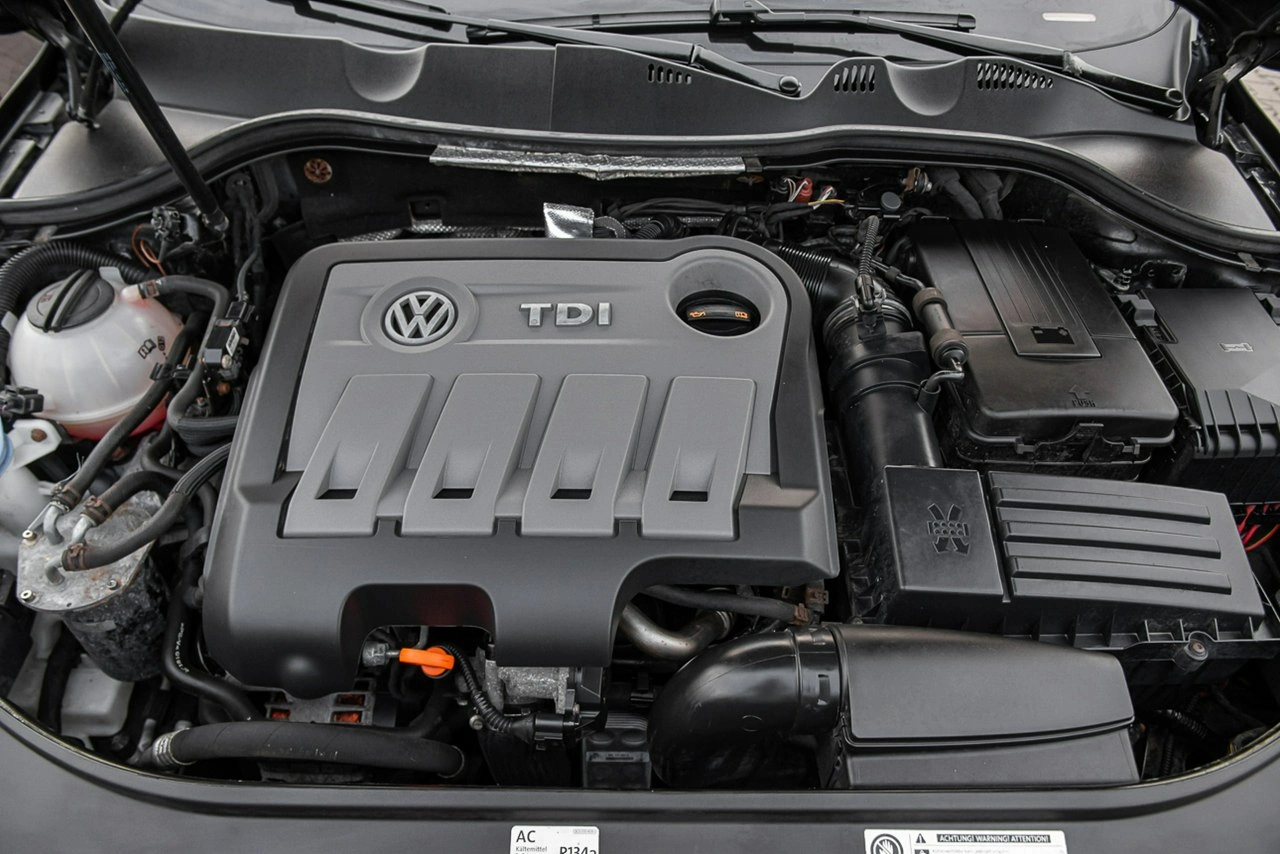 Volkswagen Passat - Zdjęcie 29