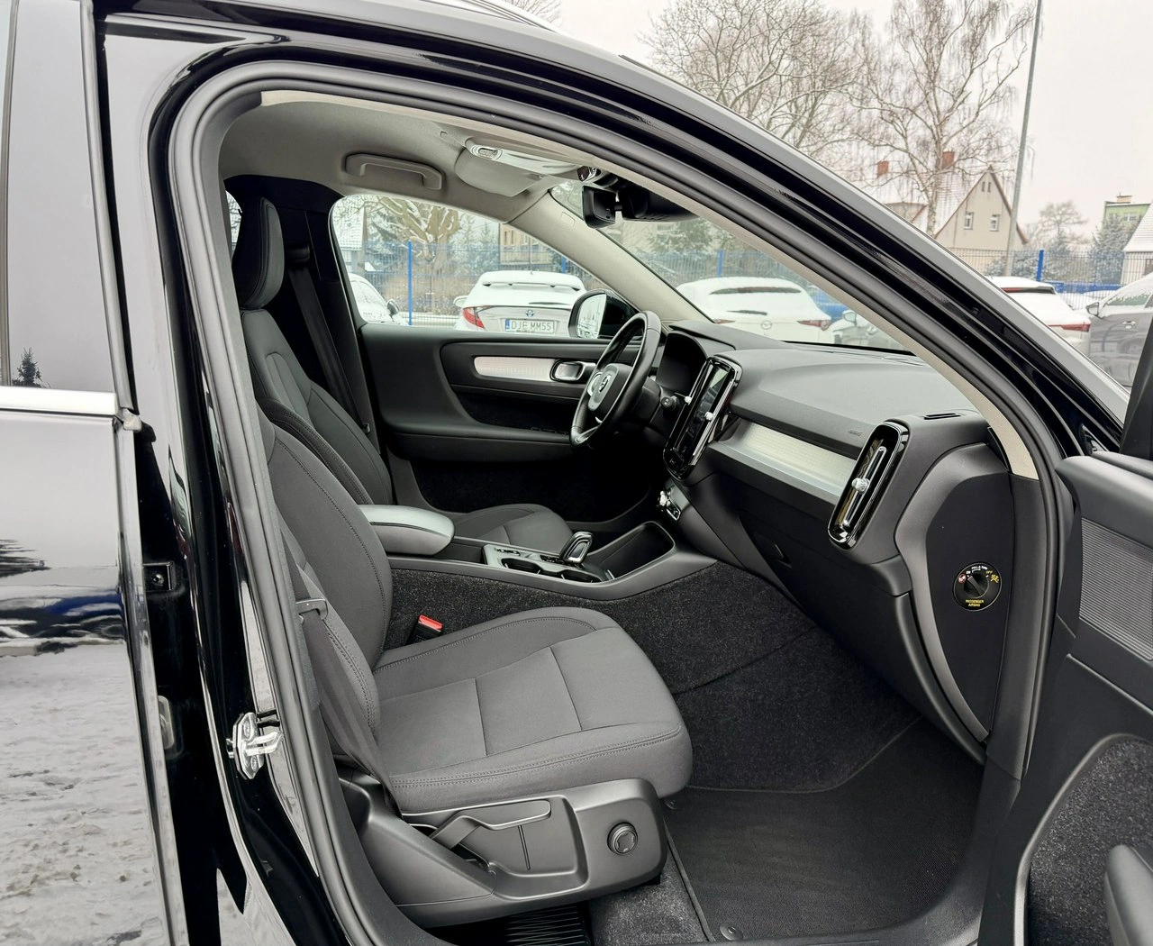 Volvo XC 40 - Zdjęcie 12