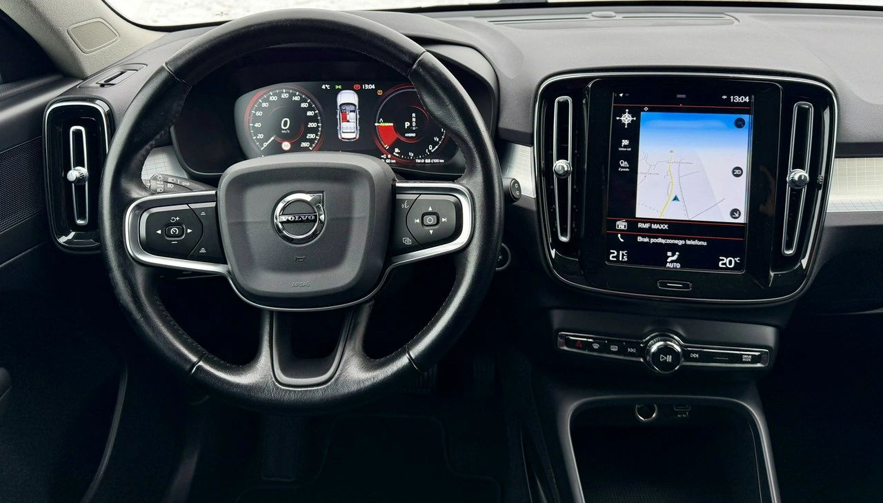 Volvo XC 40 - Zdjęcie 13