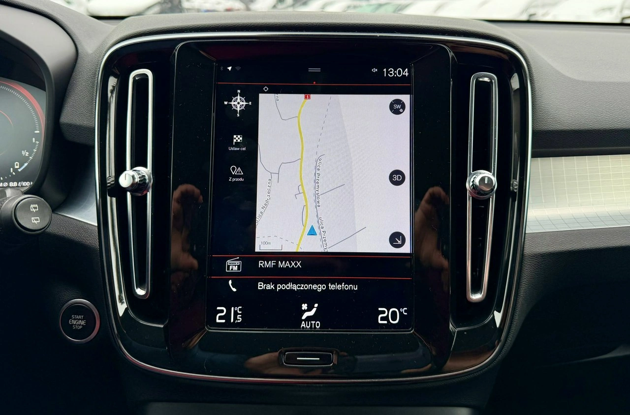 Volvo XC 40 - Zdjęcie 18