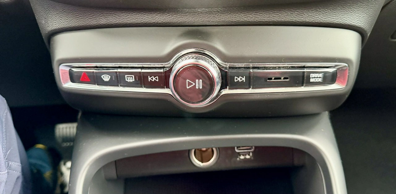 Volvo XC 40 - Zdjęcie 19