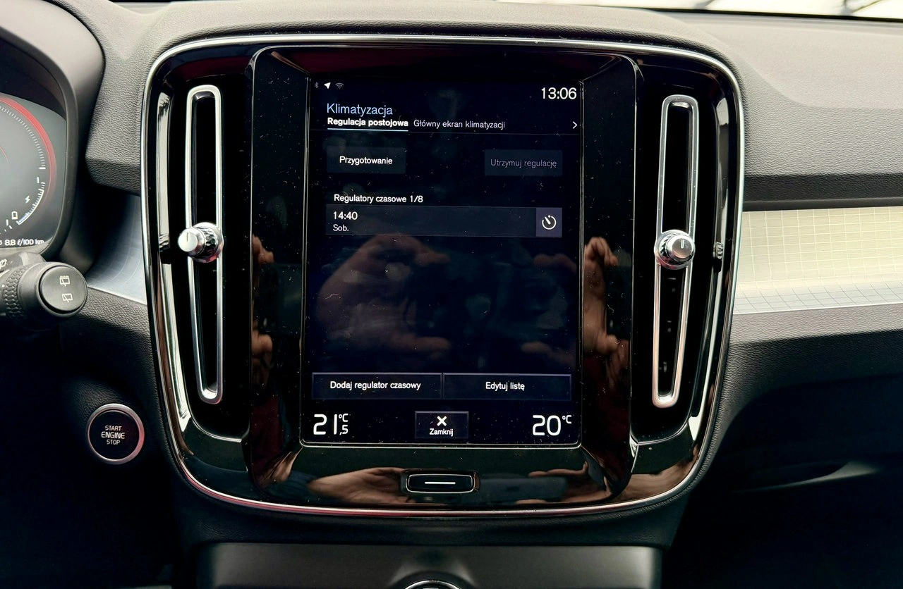 Volvo XC 40 - Zdjęcie 23