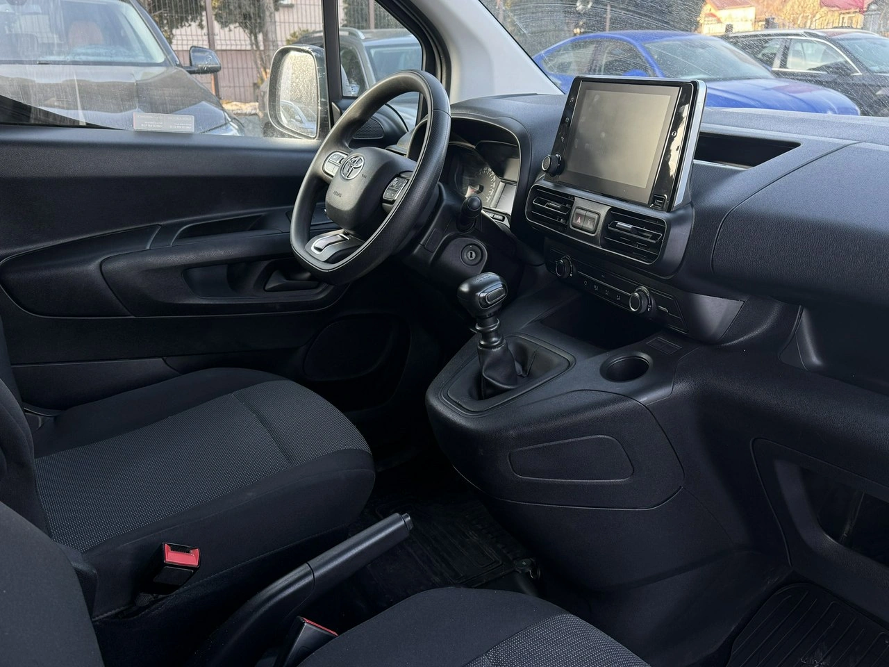 Toyota Proace City - Zdjęcie 11