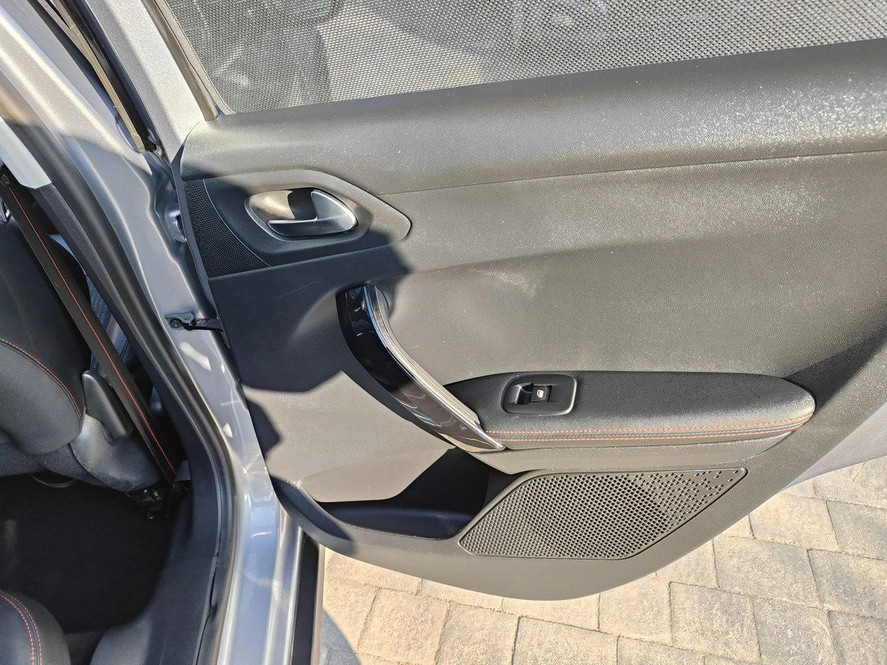 Peugeot 2008 - Zdjęcie 27