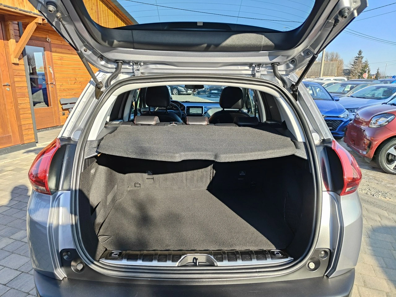 Peugeot 2008 - Zdjęcie 32