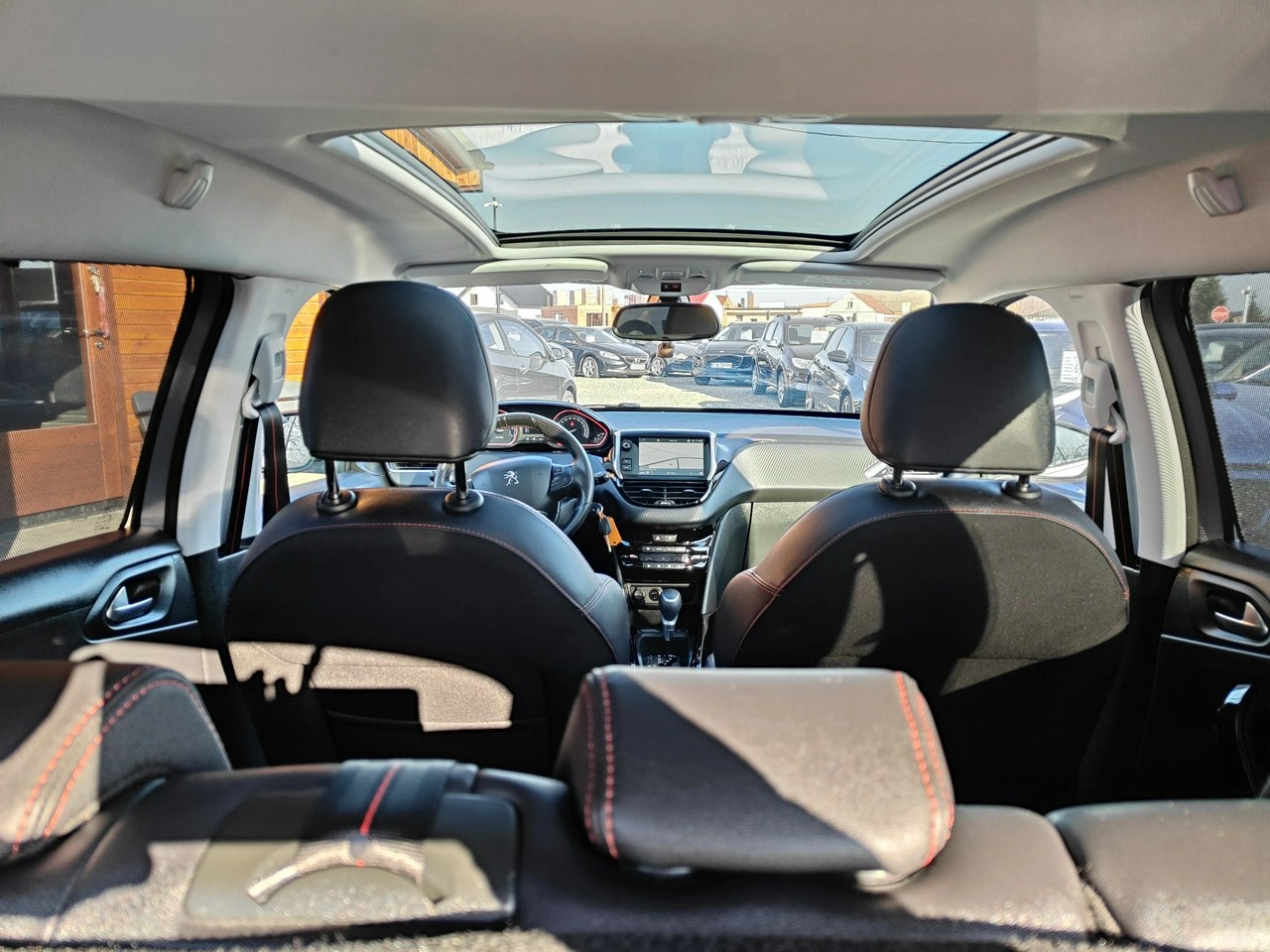 Peugeot 2008 - Zdjęcie 19