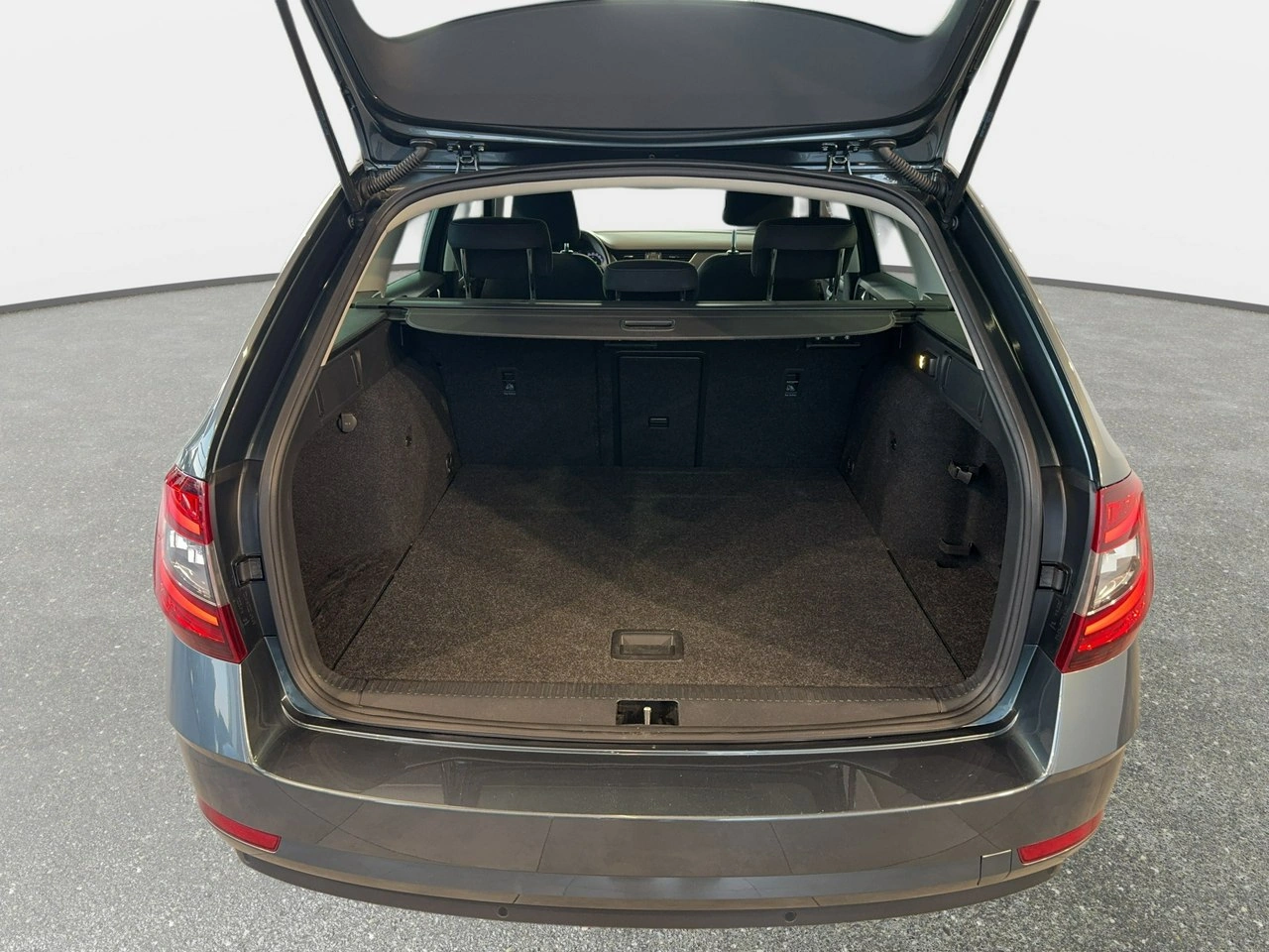 Skoda Octavia - Zdjęcie 13