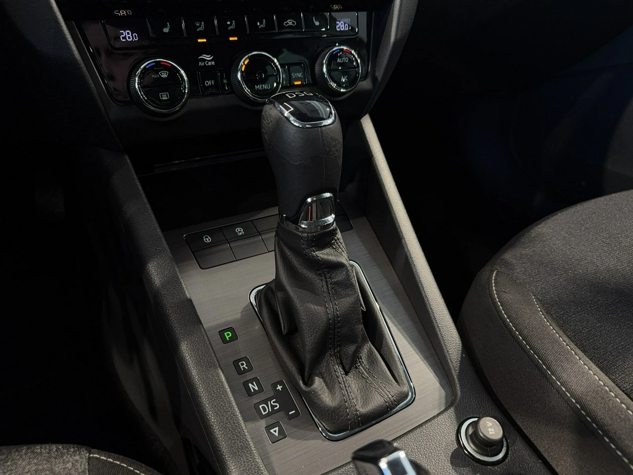 Skoda Octavia - Zdjęcie 27