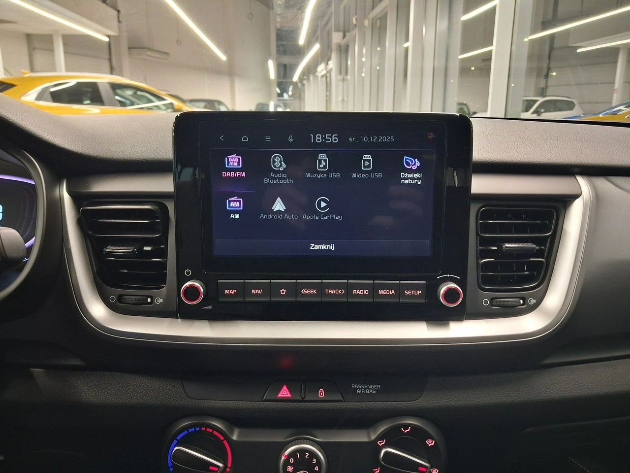 Kia Stonic - Zdjęcie 24