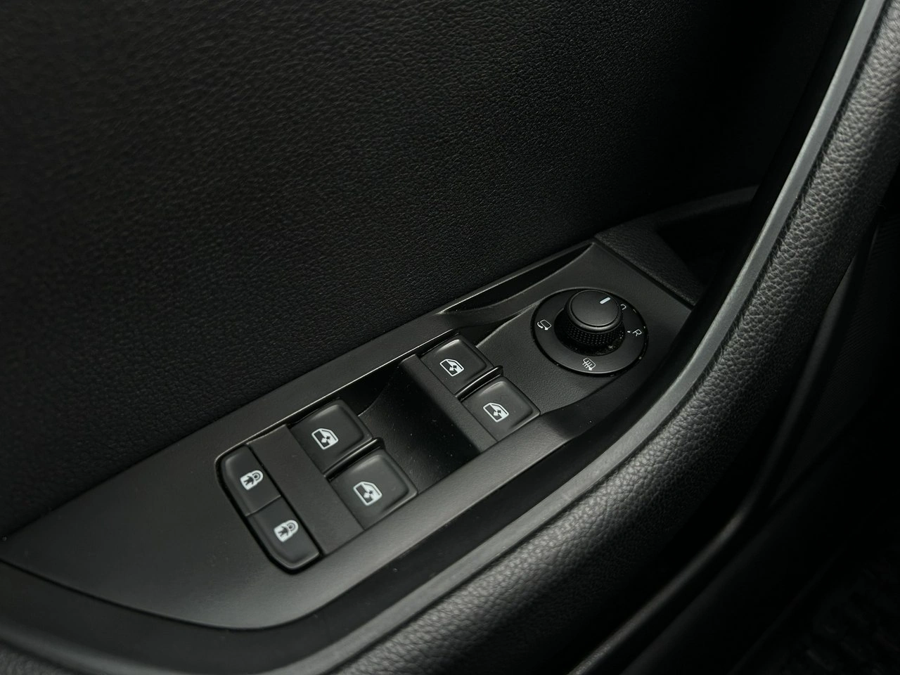 Skoda Superb - Zdjęcie 37