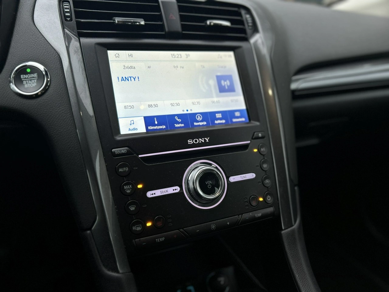 Ford Mondeo - Zdjęcie 16