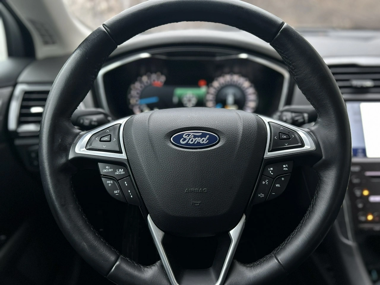 Ford Mondeo - Zdjęcie 7