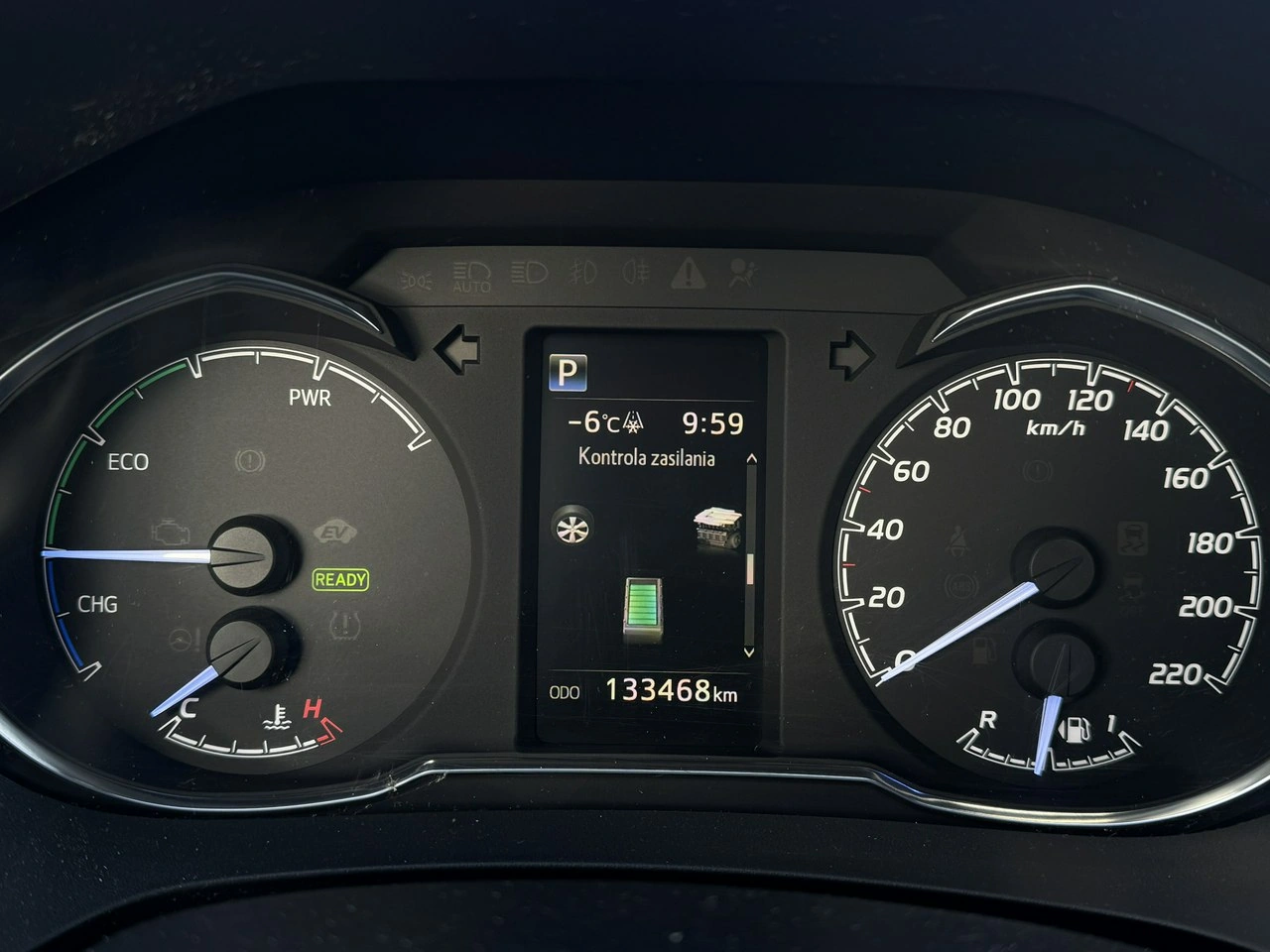 Toyota Yaris - Zdjęcie 13