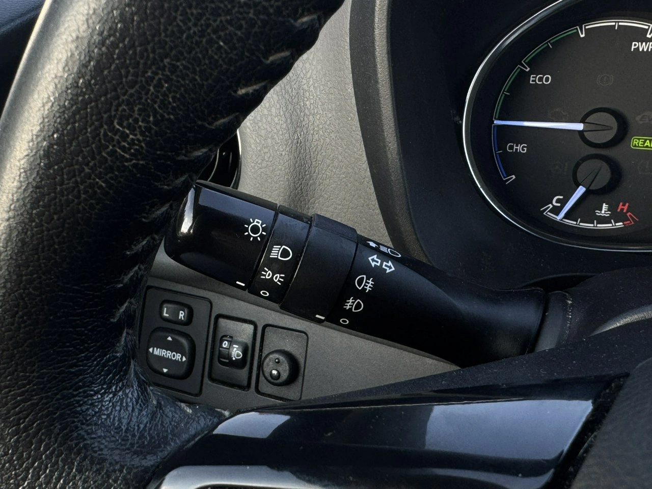 Toyota Yaris - Zdjęcie 6