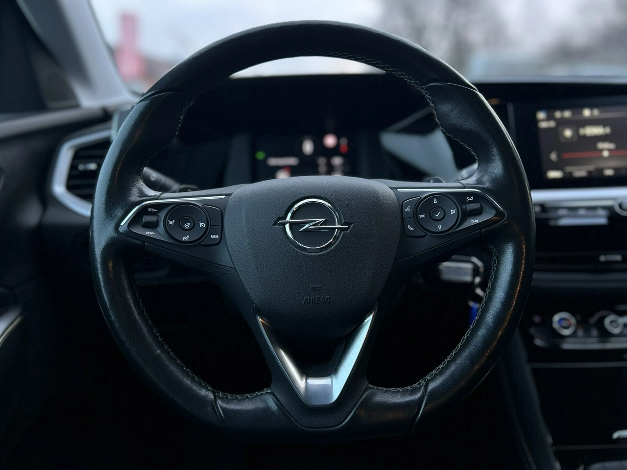 Opel Grandland - Zdjęcie 18