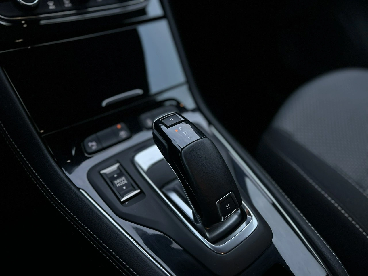 Opel Grandland - Zdjęcie 28