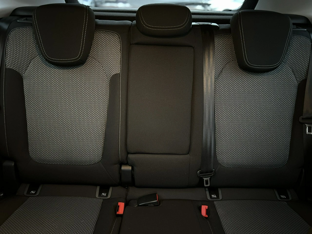 Opel Grandland - Zdjęcie 35