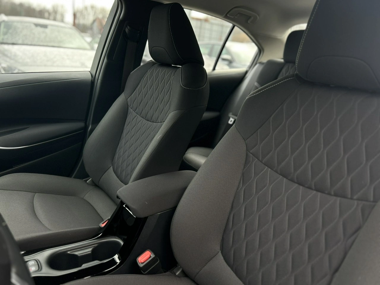 Toyota Corolla - Zdjęcie 11