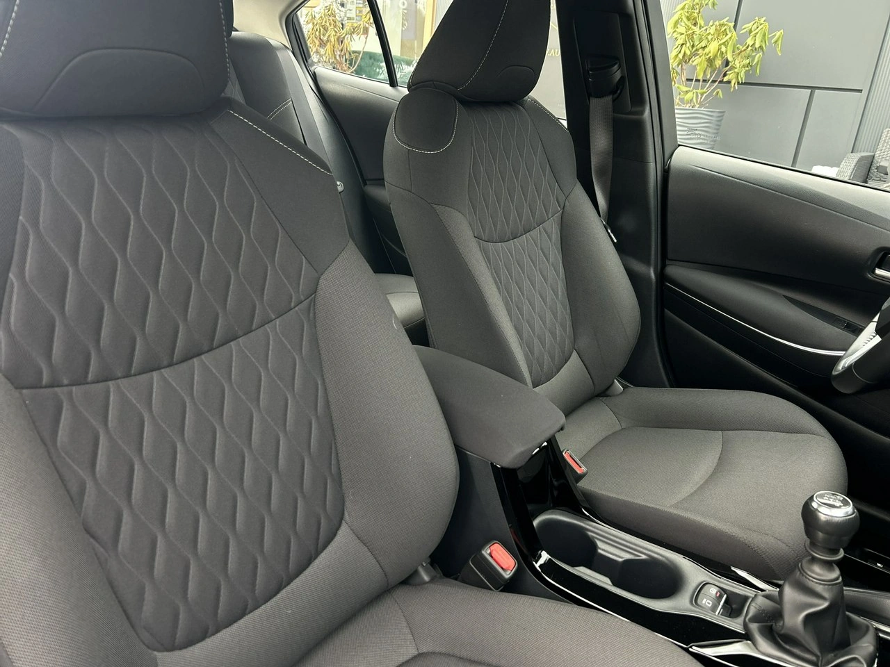 Toyota Corolla - Zdjęcie 12