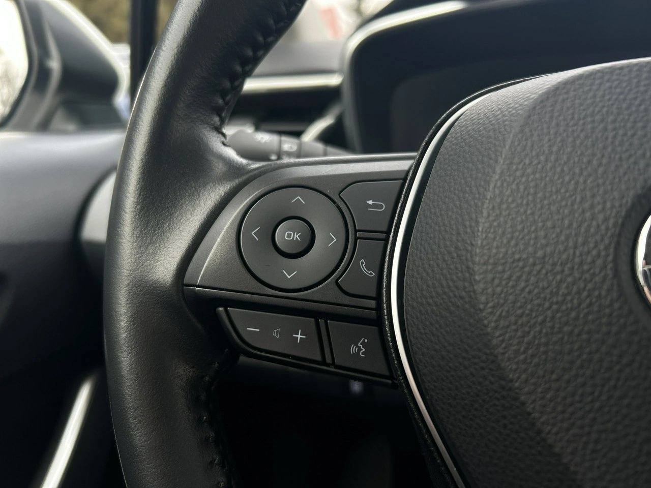 Toyota Corolla - Zdjęcie 19