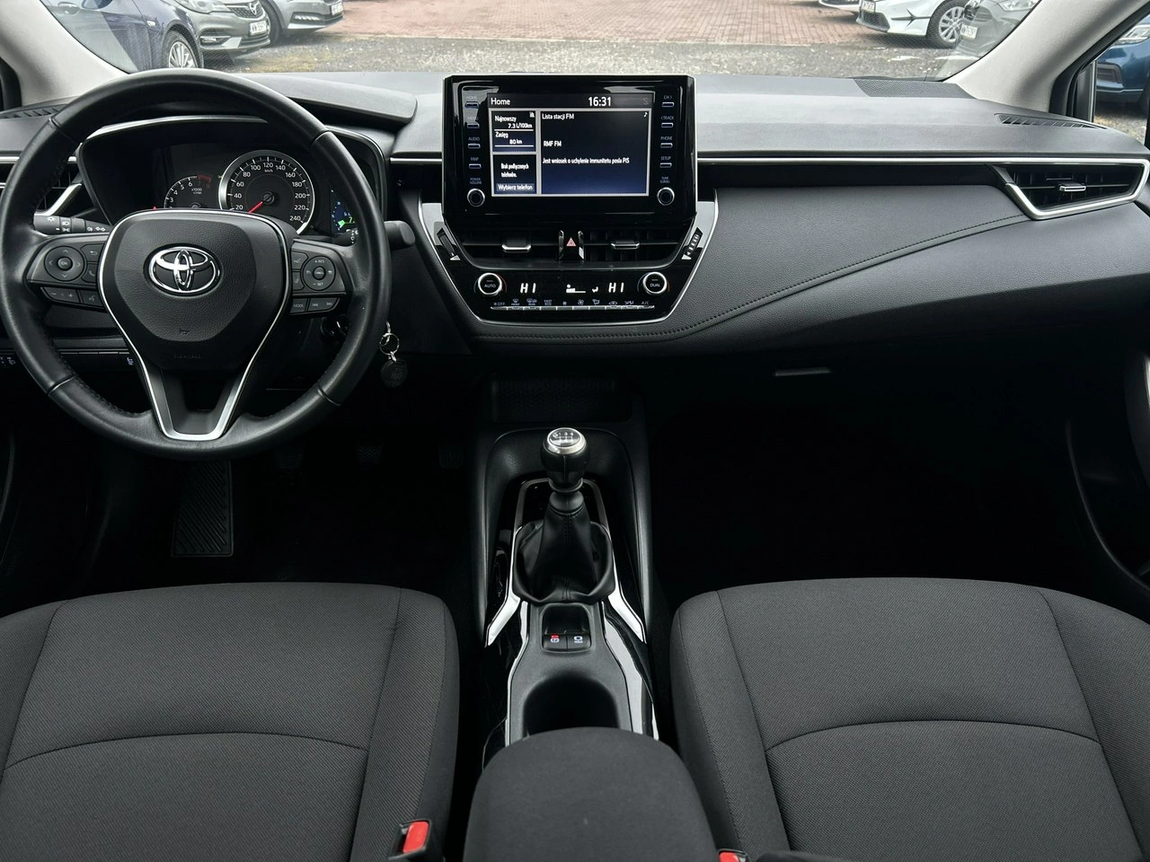 Toyota Corolla - Zdjęcie 13