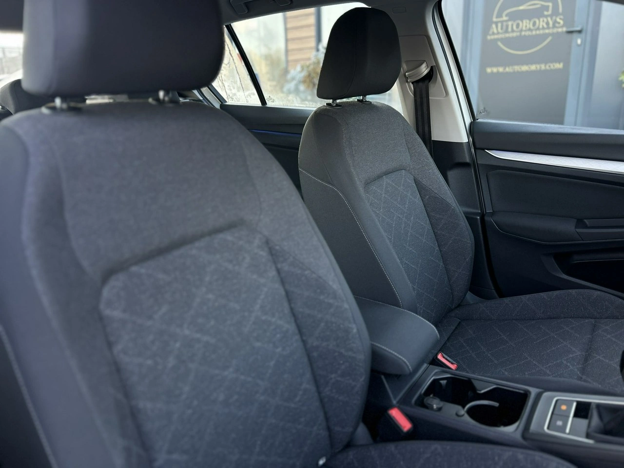 Volkswagen Golf - Zdjęcie 12