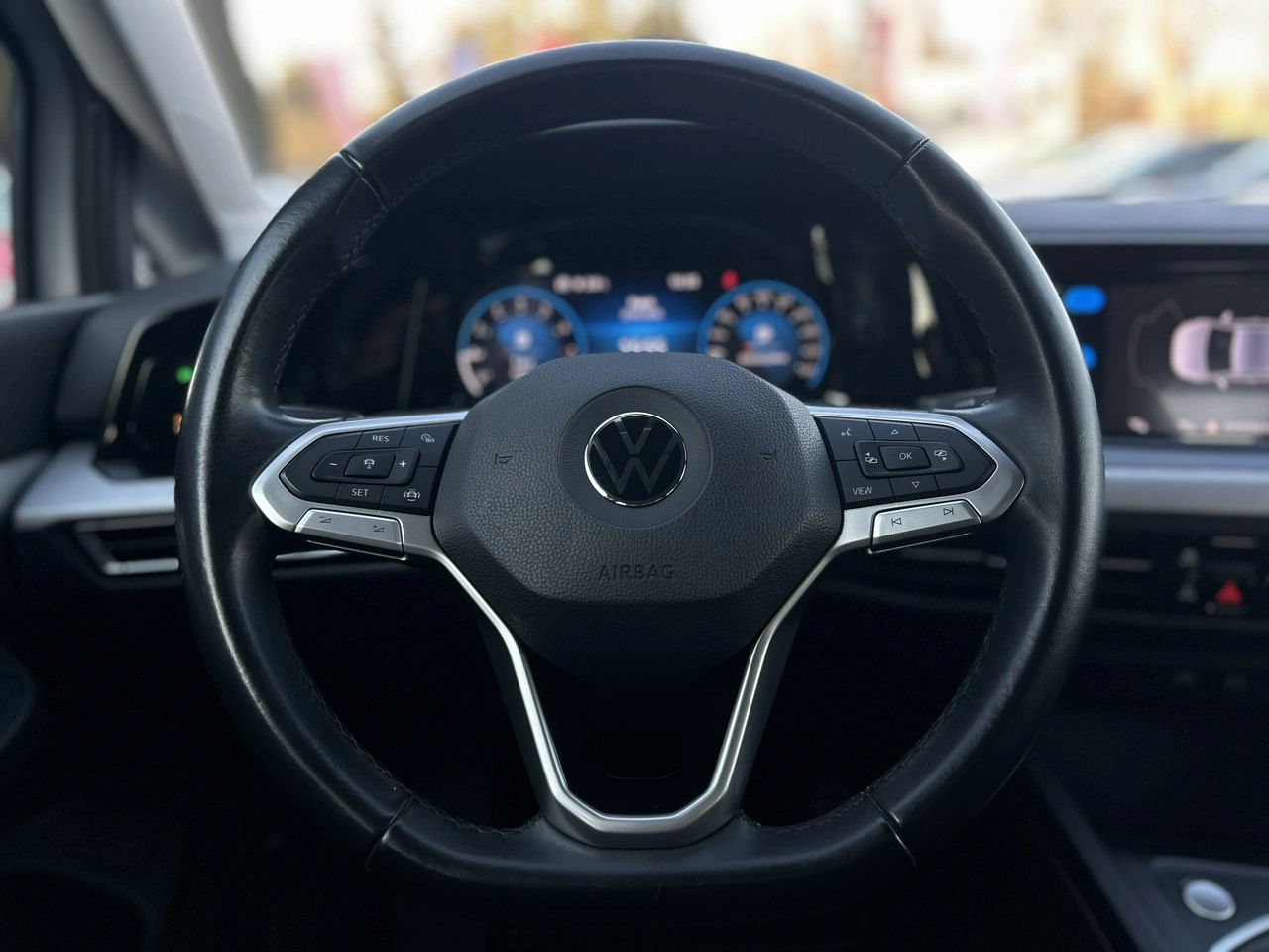 Volkswagen Golf - Zdjęcie 13