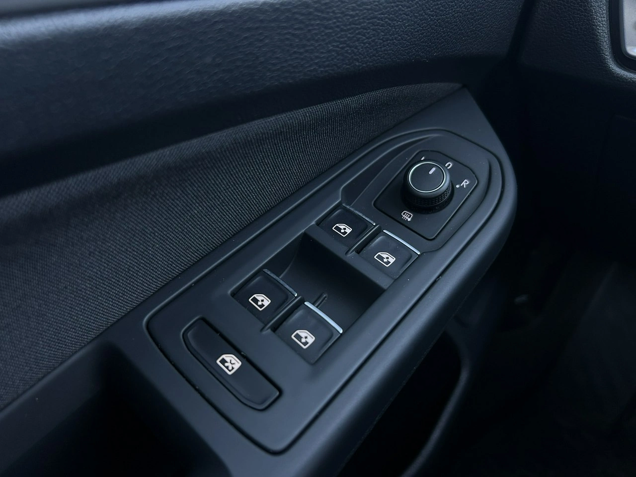 Volkswagen Golf - Zdjęcie 32