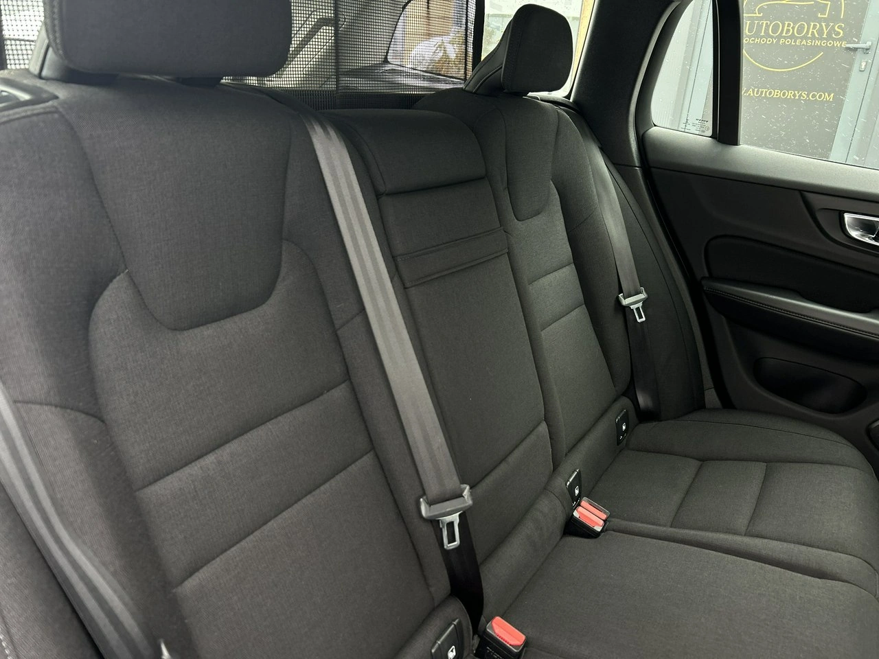 Volvo V60 - Zdjęcie 32