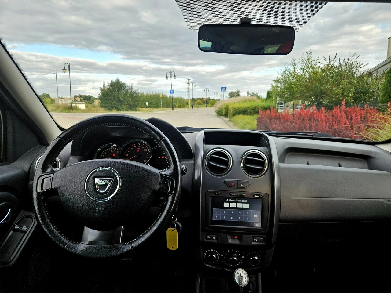 Dacia Duster - Zdjęcie 14